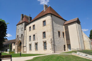 chateau-senonches-exterieur